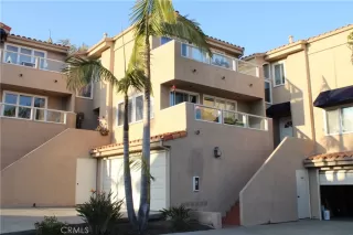 Photo #1: OC22256472 Listing 