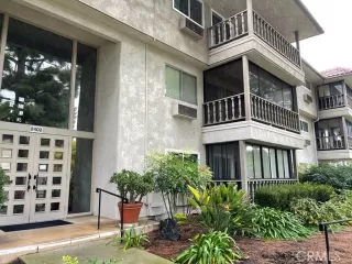 Photo #2: OC22256632 Listing