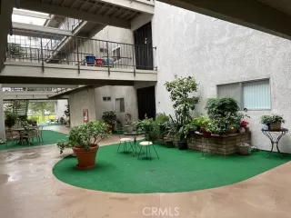 Photo #5: OC22256632 Listing