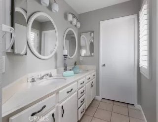 Photo #1: OC22256693 Listing 