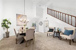 Photo #4: OC22256755 Listing 