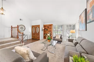 Photo #5: OC22256755 Listing 