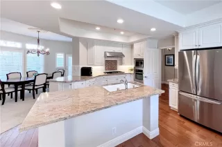 Photo #4: OC22257042 Listing