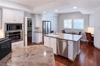 Photo #6: OC22257042 Listing