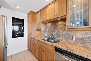 Photo #5: OC22257049 Listing 