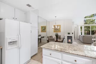 Photo #5: OC22257298 Listing 