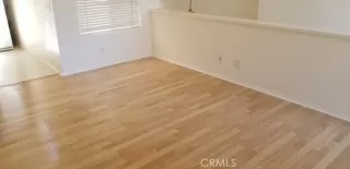 Photo #5: OC22257478 Listing