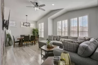 Photo #2: OC22257558 Listing