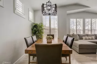 Photo #5: OC22257558 Listing