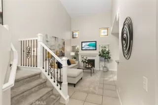 Photo #3: OC22257744 Listing 