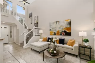 Photo #4: OC22257744 Listing 