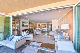 Photo #3: OC22257797 Listing 