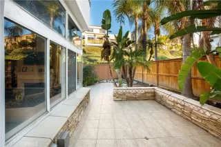 Photo #6: OC22258046 Listing