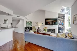 Photo #5: OC22258233 Listing 