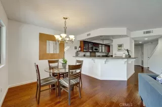 Photo #6: OC22258233 Listing 