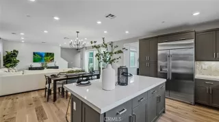 Photo #4: OC22258326 Listing