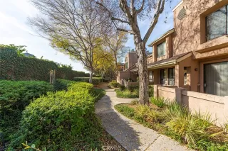 Photo #5: OC22259019 Listing 