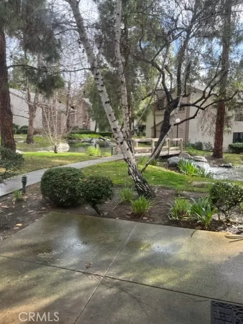 MLS: OC22259287 Condo For Sale