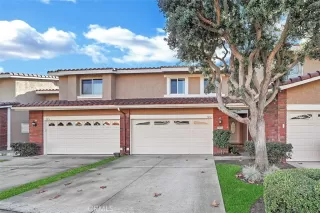 Photo #1: OC22259342 Listing