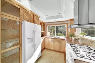 Photo #3: OC22259342 Listing