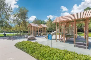 Photo #4: OC22259374 Listing