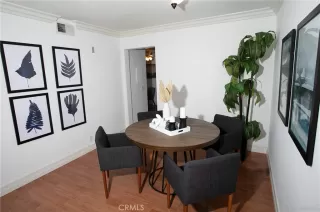 Photo #5: OC22259422 Listing