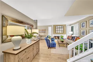 Photo #4: OC22259712 Listing 