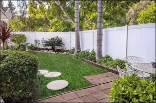 Photo #2: OC22260544 Listing 