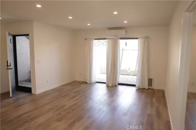 MLS: OC22260825 Condo For Sale