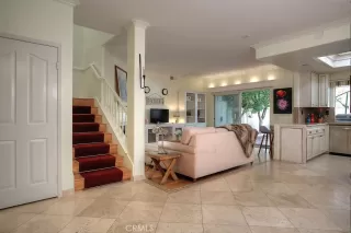 Photo #5: OC22260912 Listing 