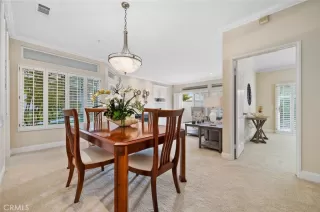 Photo #4: OC22261342 Listing