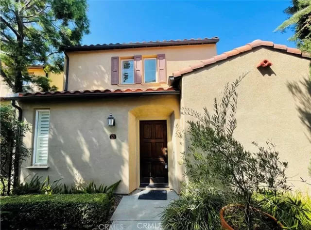 MLS: OC23000173 Condo For Sale