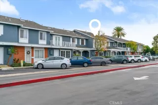 Photo #3: OC23001087 Listing