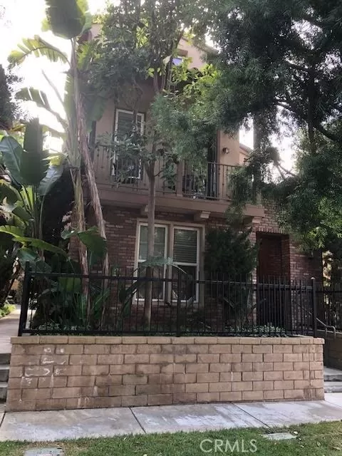 MLS: OC23001161 Condo For Sale