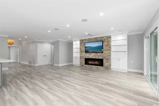 Photo #3: OC23001421 Listing