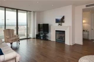 Photo #4: OC23001474 Listing 