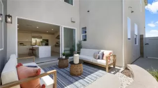 Photo #6: OC23001584 Listing 