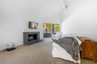 Photo #5: OC23001730 Listing 