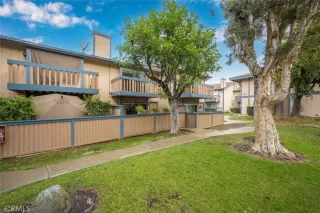 Photo #2: OC23002063 Listing 