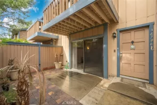 Photo #5: OC23002063 Listing 