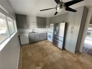 Photo #2: OC23002085 Listing