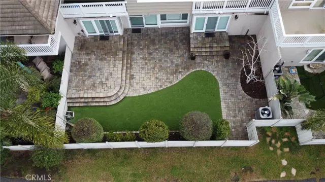 MLS: OC23002177 Condo For Sale