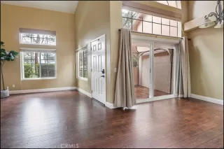 Photo #6: OC23002288 Listing 