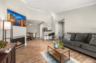 Photo #2: OC23002291 Listing