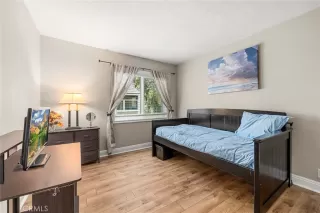 Photo #3: OC23002291 Listing