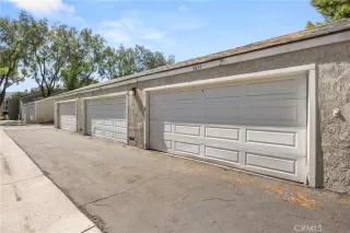 Photo #5: OC23002291 Listing