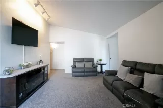 Photo #3: OC23002457 Listing 