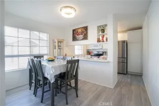 Photo #4: OC23002457 Listing 