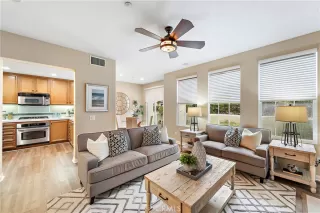 Photo #3: OC23002781 Listing