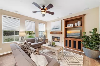 Photo #4: OC23002781 Listing